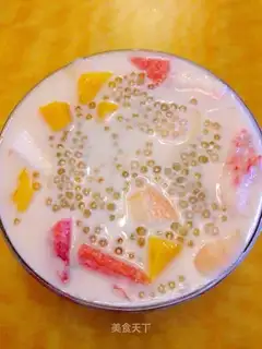 Coconut rice fruit
