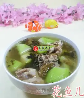 Plum-crunch night with broth