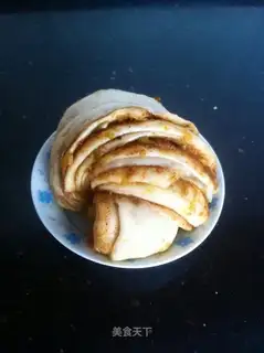 Spicy onion rolls