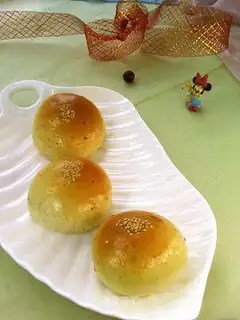 Fried sesame salad