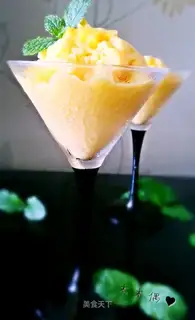 Mango coconut smoothie