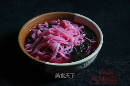 Noodle soup