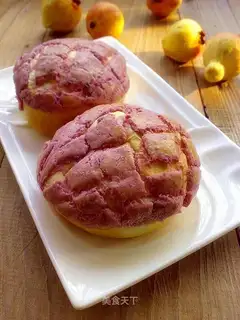 Potato pineapple bun