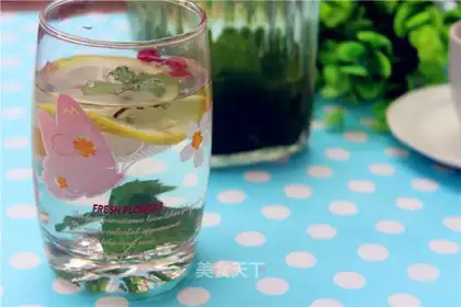 Lemon mint tea
