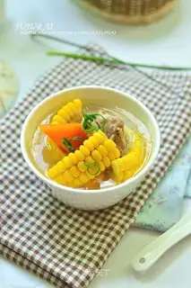 Corn pigbone soup