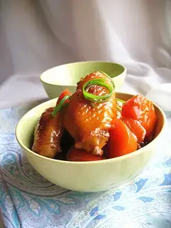 Chicken wings and carrots