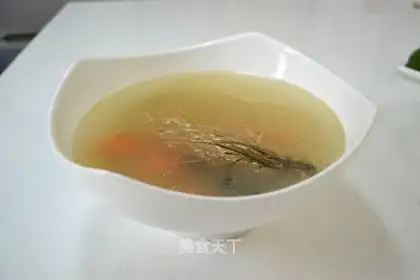 Torn chicken soup
