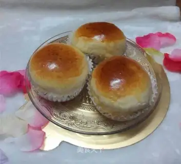 Milky yogurt