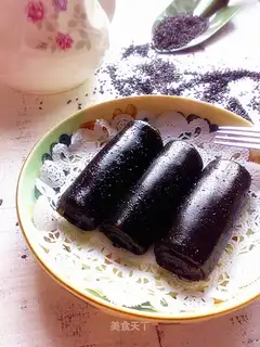 Sesame hooves