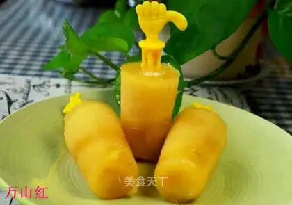 Pineapple popsicle