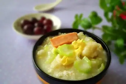 Smelt egg-pump soup