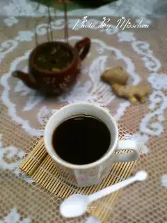 Cream ginger tea