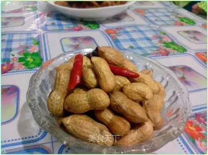 Cook peanuts
