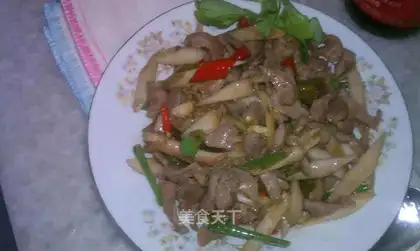 Sour with fried chicken
