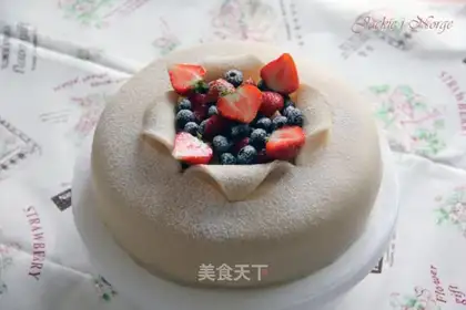 Twinberry candy cake