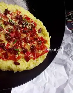 Weenie rice pizza