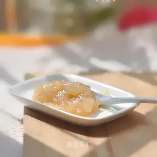 Peaches and cuisine