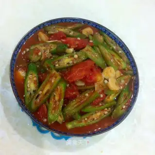 Tomatoes with sunflower