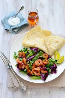 Red shrimp yogurt salad