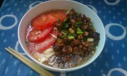 Dry mushroom noodles