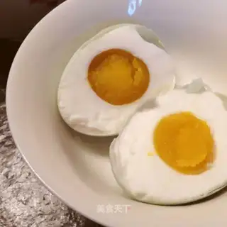 A duck egg