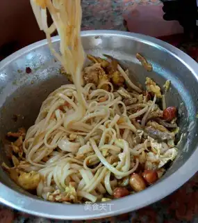 Mix noodles