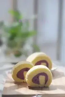 Potato cake rolls