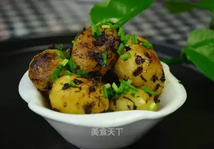 The olives, the potatoes
