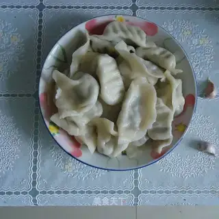 Porridge pork dumplings