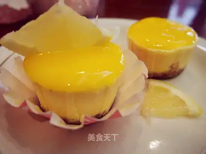 Lemon cheesecake