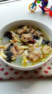 White mackerel soup