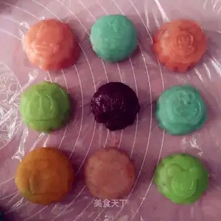 Ice mooncake