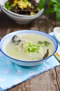 The radish gravy soup
