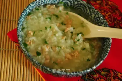 Chicken and vegetable congee