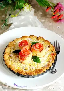 Milk and potatoes pie