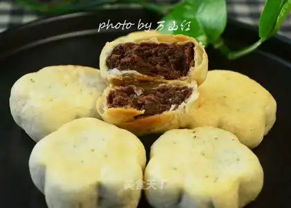Sugar-free beef mooncakes