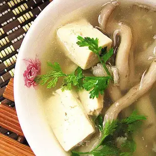 Tofu soup