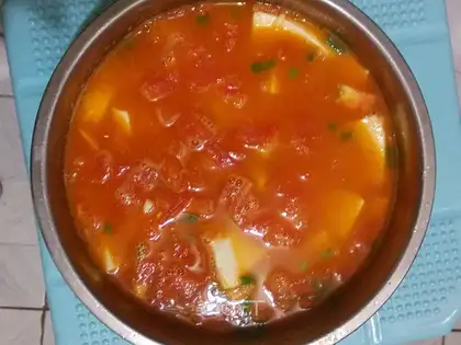 Tomato tofu soup
