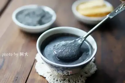 Homemade black sesame paste