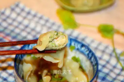 Shrimp pork celery dumplings