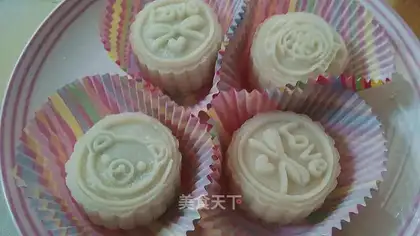 ♪ Scrumptious ice cakes ♪