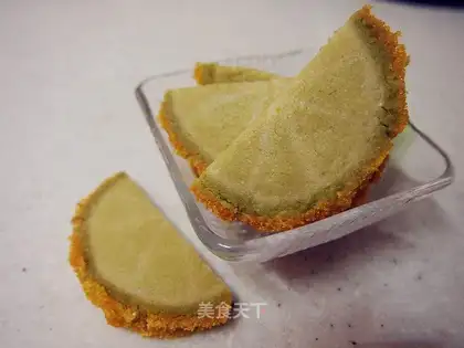 A tea-cracker