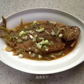 Red-hot yellowfish