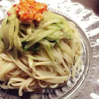 cucumber sesame noodles