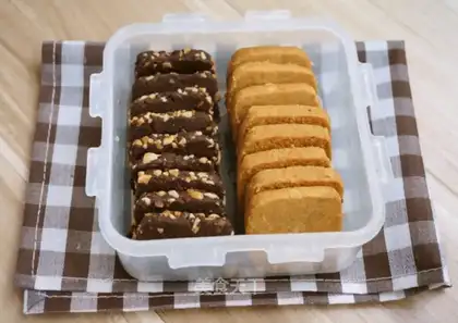 Mocha Coco Cookie