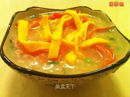 Double-shredded egg skin porridge