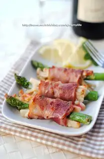 Bacon and cheese high-rise roll
