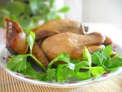 Roast chicken with cumin and onions