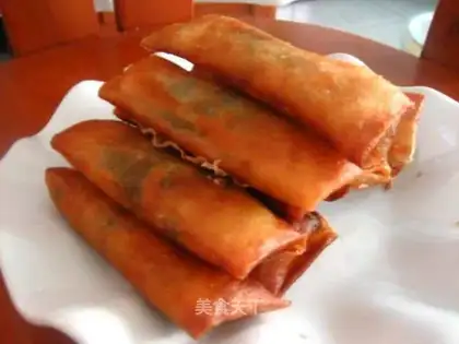 Chowder spring rolls
