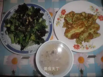 Fried broccoli with garlic